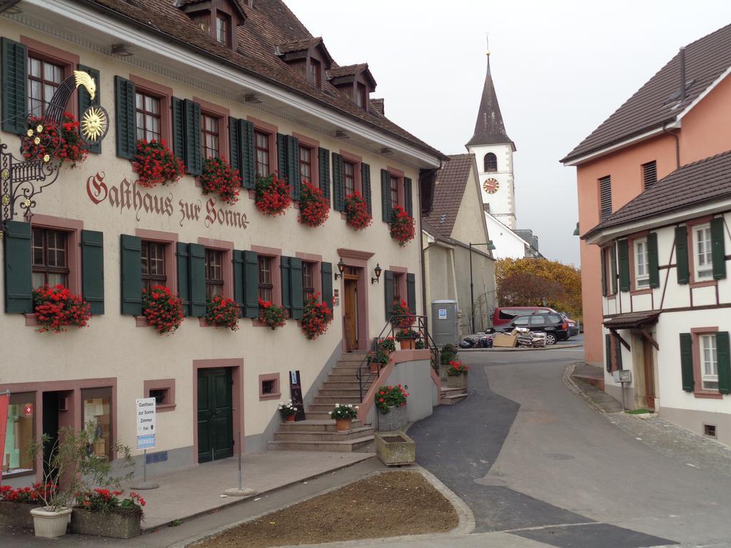 Gasthaus Zur Sonne Aesch  Exterior foto