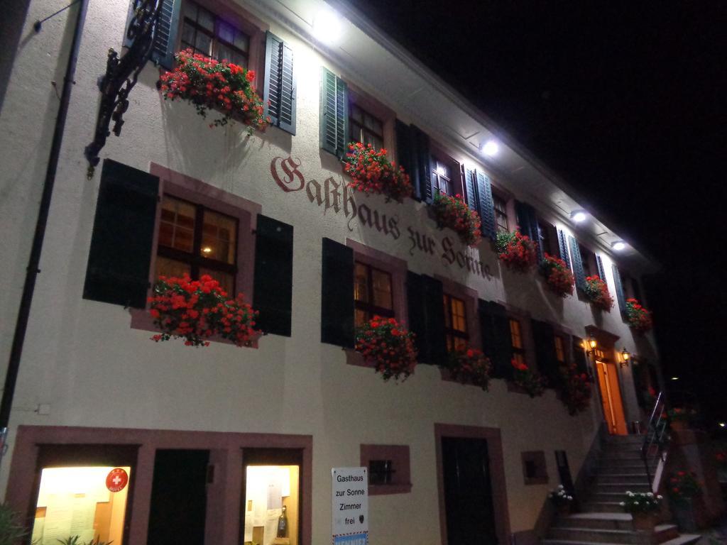 Gasthaus Zur Sonne Aesch  Exterior foto